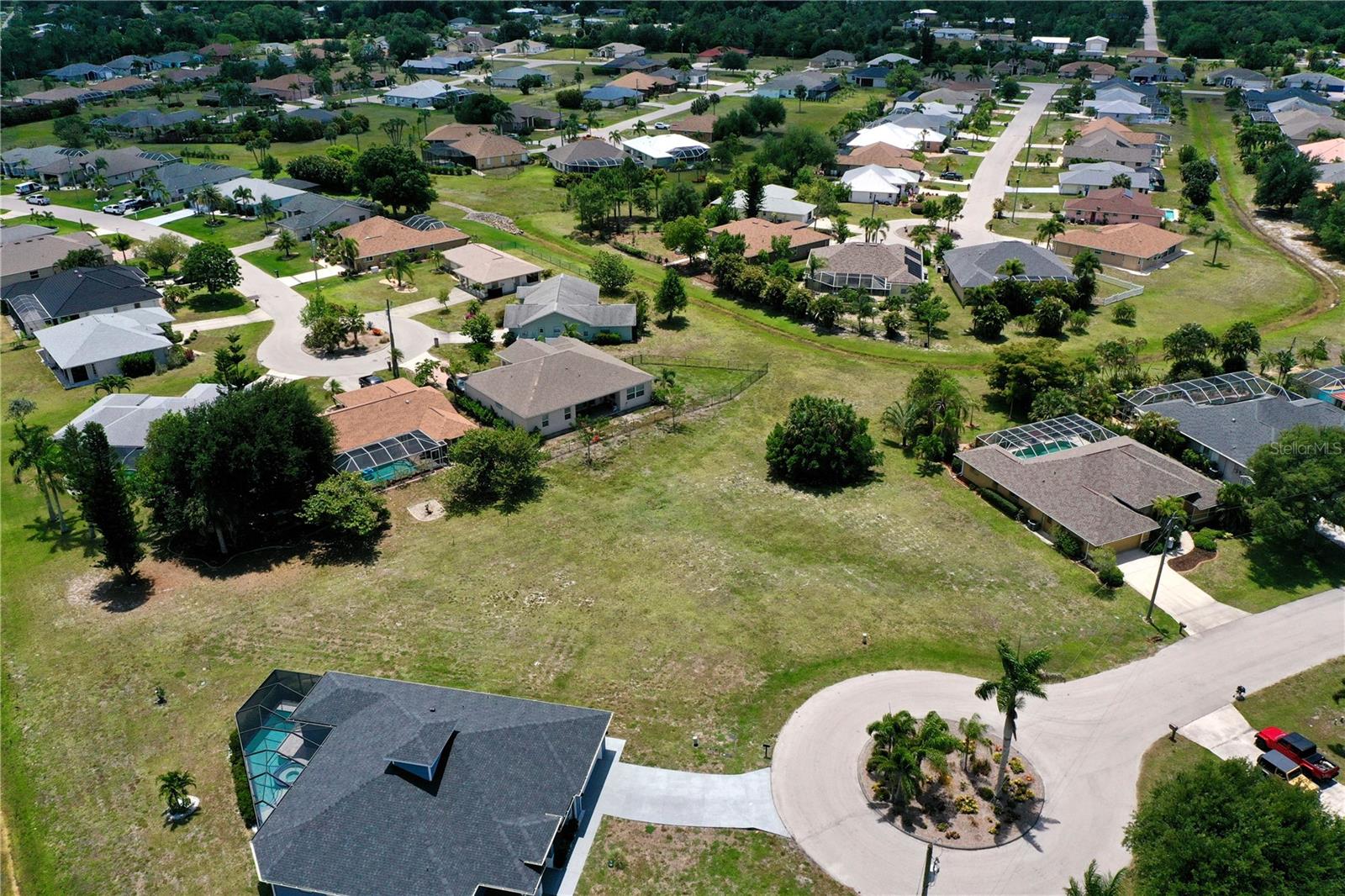 PUNTA GORDA ISLES SEC 18 - Land