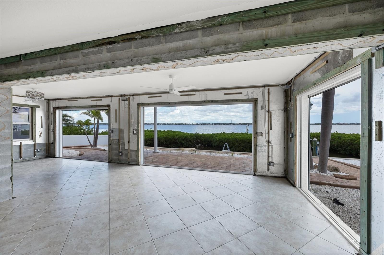 LEMON BAY HAVEN - Residential