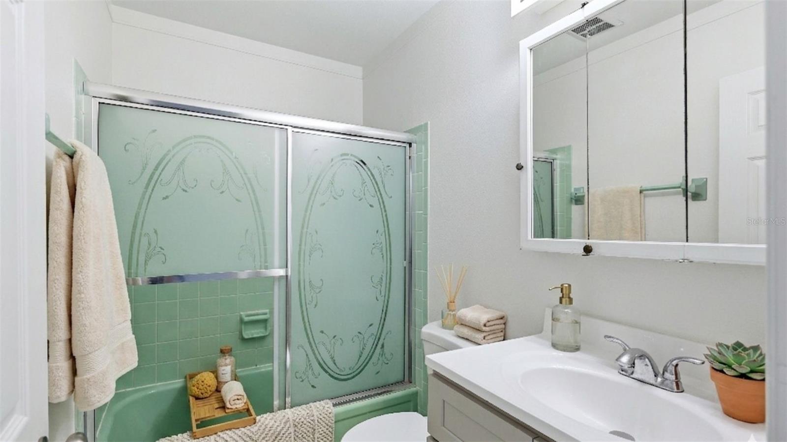 CASCO DORADO - Residential