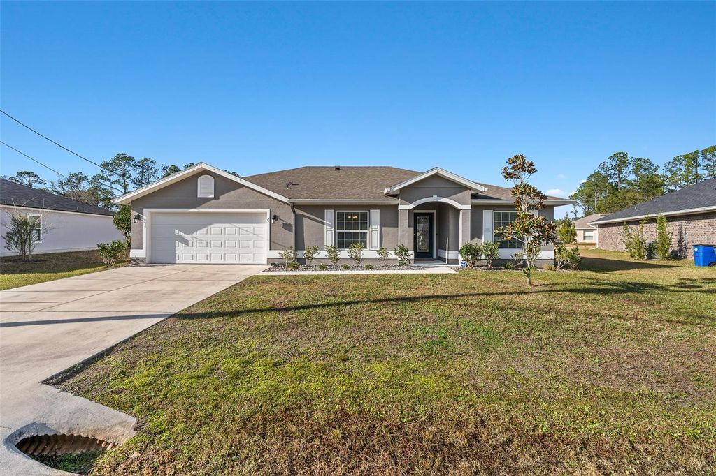 Photo of 27 Postman Lane, Palm Coast, FL 32164 (MLS # FC315135)