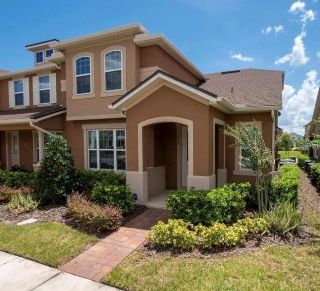 Photo of 2504 Fassona Drive, Kissimmee, FL 34741 (MLS # S5154161)