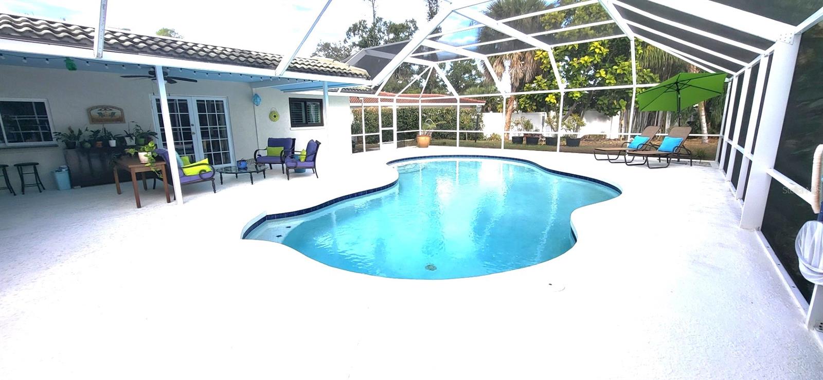 VILLAGE GREEN CLUB ESTATES - Residential