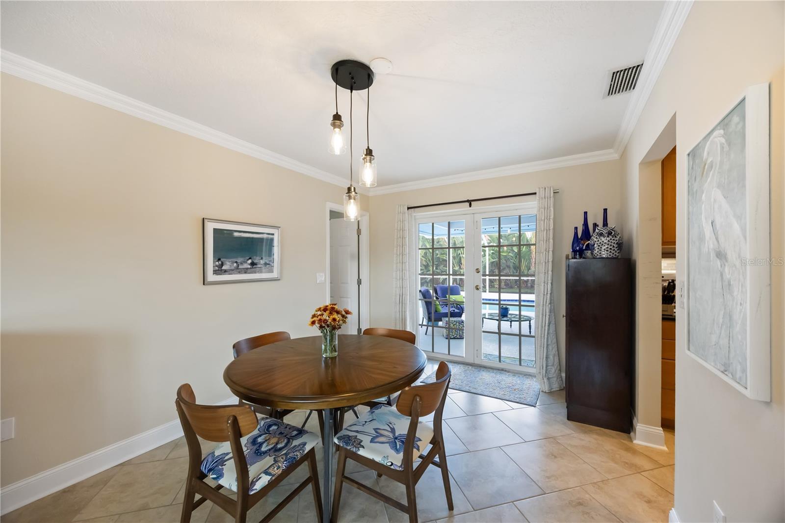 VILLAGE GREEN CLUB ESTATES - Residential