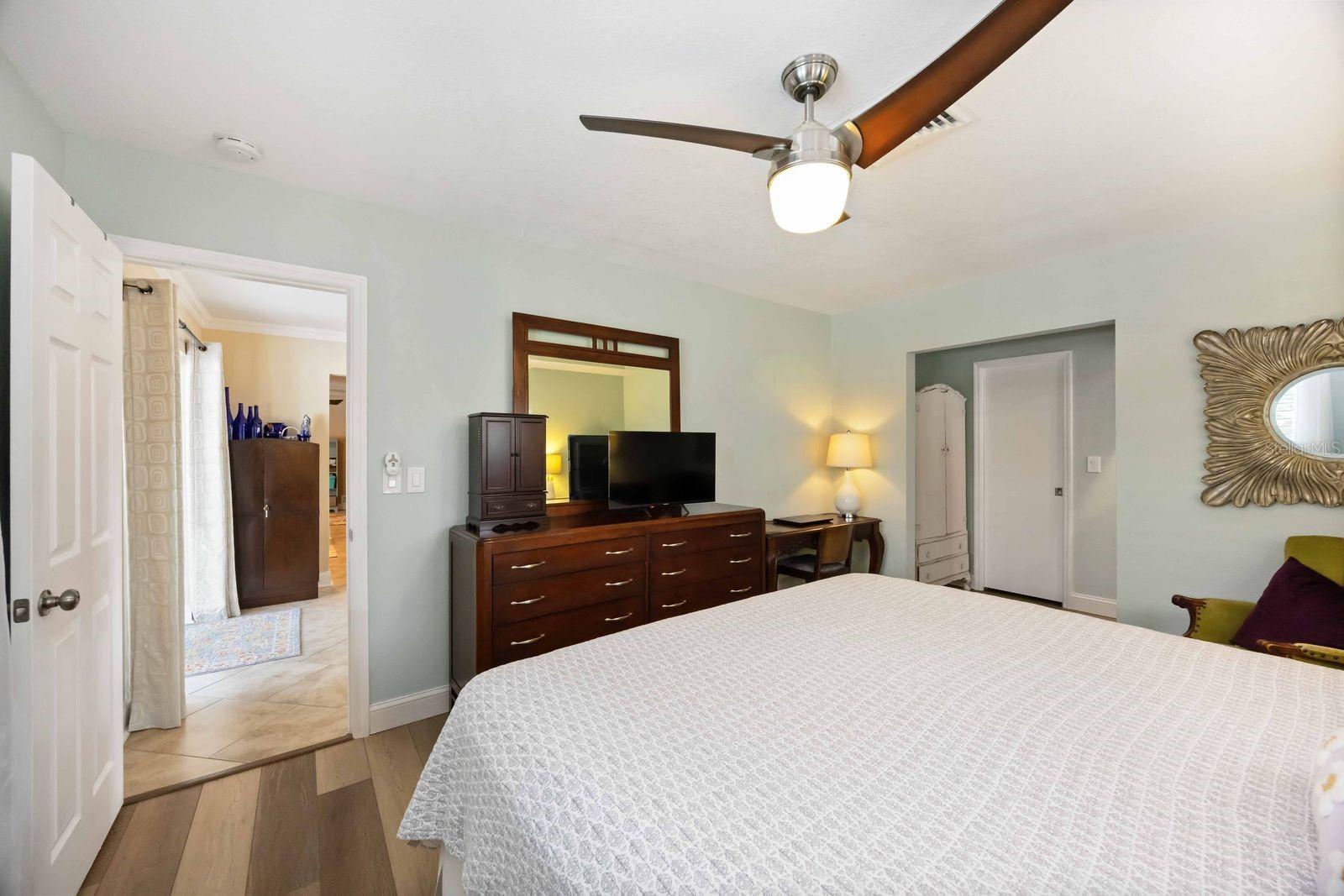 VILLAGE GREEN CLUB ESTATES - Residential