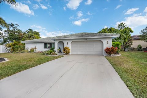 Photo of 3619 Pembrook Drive, Sarasota, FL 34239 (MLS # A4681591)