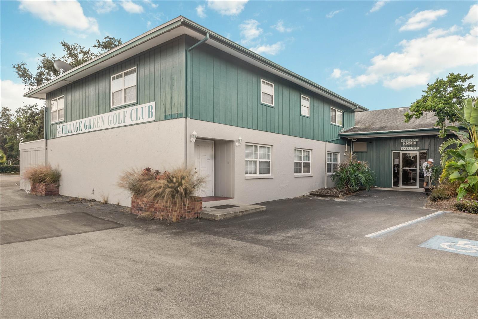 VILLAGE GREEN CLUB ESTATES - Residential