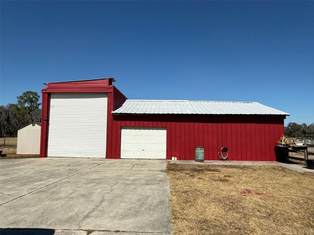 Photo of 1815 Ewell Road, Lakeland, FL 33811 (MLS # TB8475065)