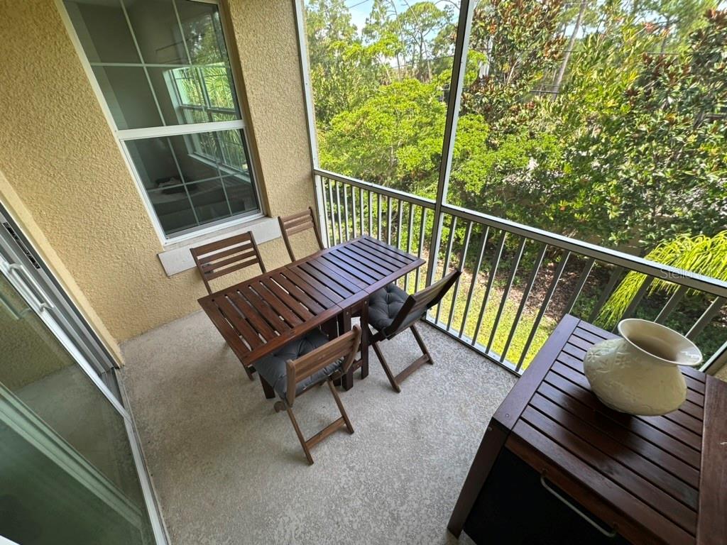 BAY STREET VILLAGE - Residential Lease