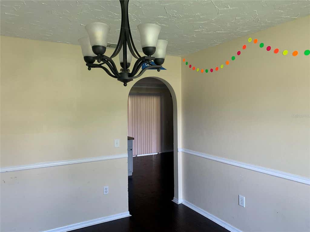 Photo of 4300 Iveyglen Avenue, Orlando, FL 32826 (MLS # O6415659)