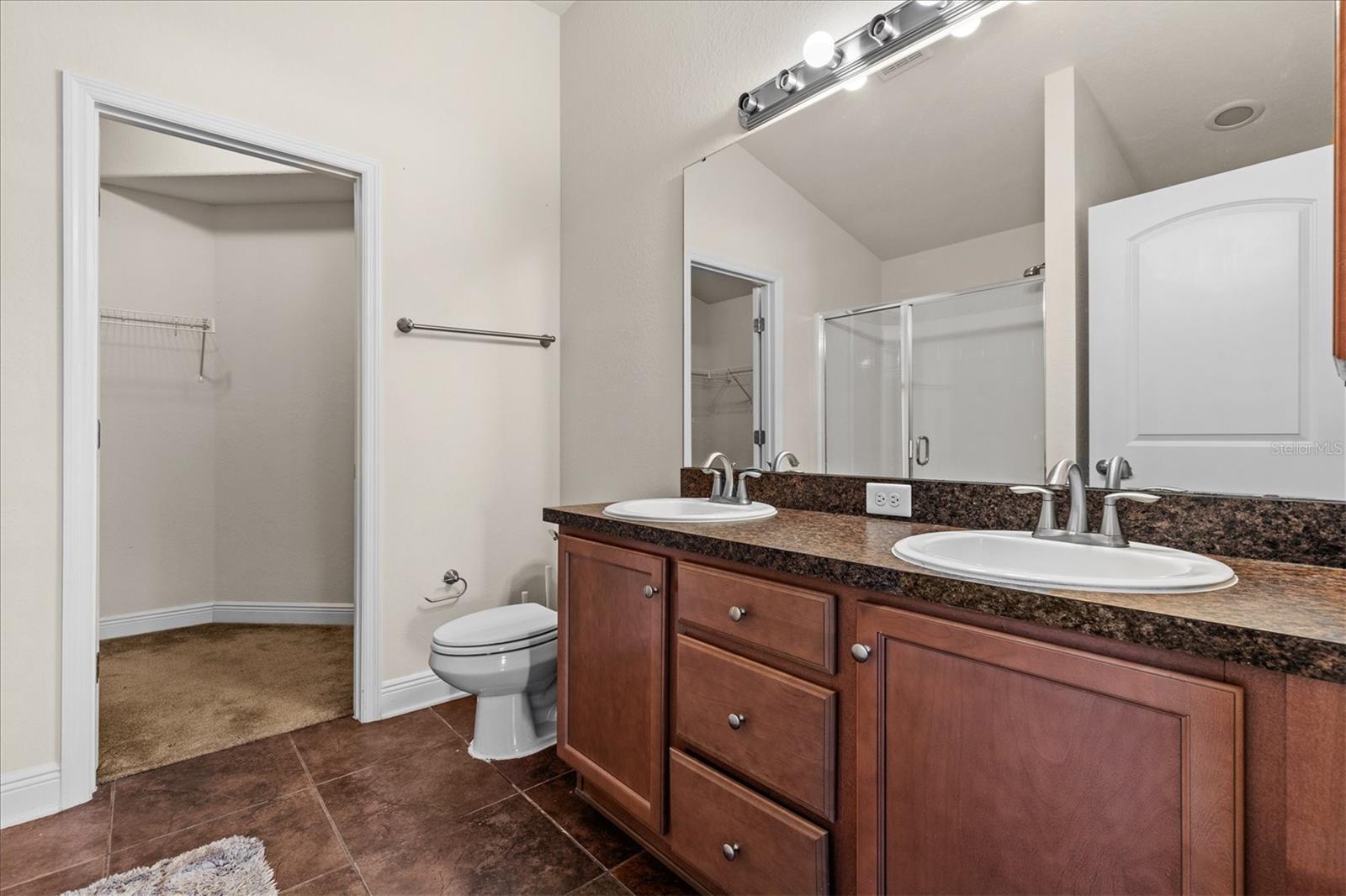 AYERSWORTH GLEN - Residential Lease