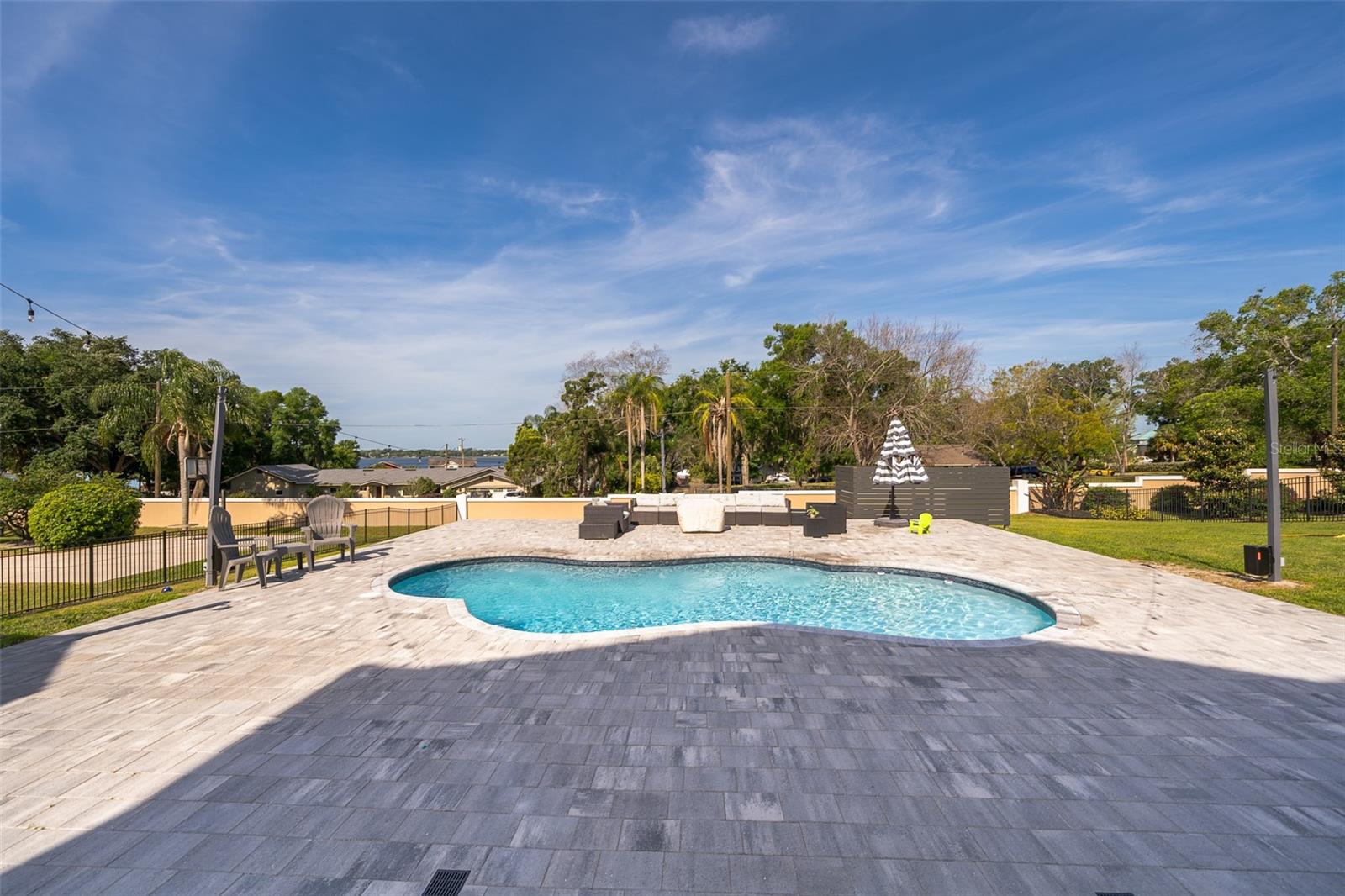 HARBOR ISLE - Residential