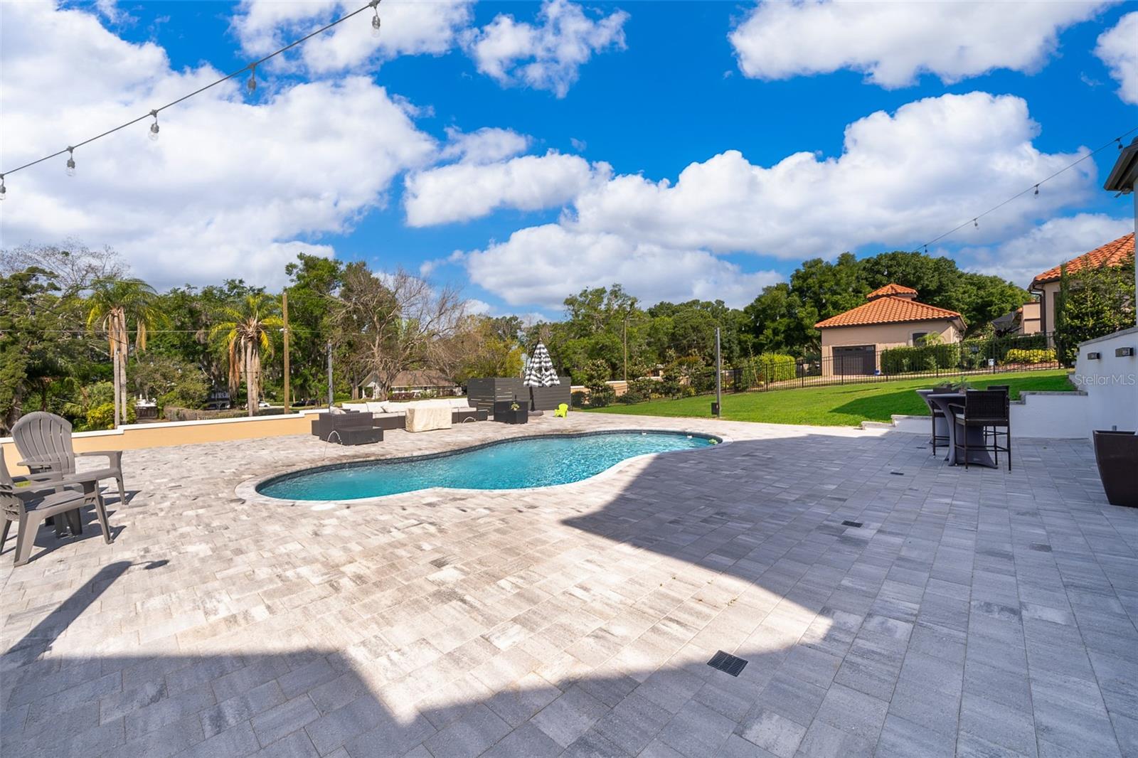 HARBOR ISLE - Residential