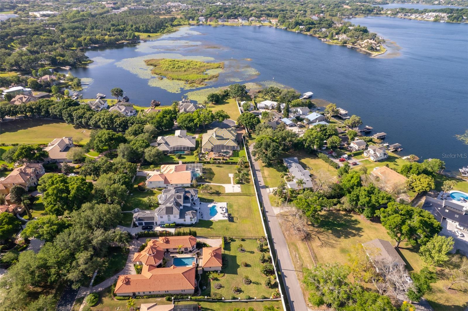 HARBOR ISLE - Residential