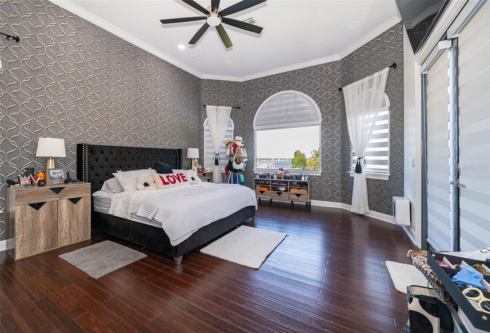 HARBOR ISLE - Residential