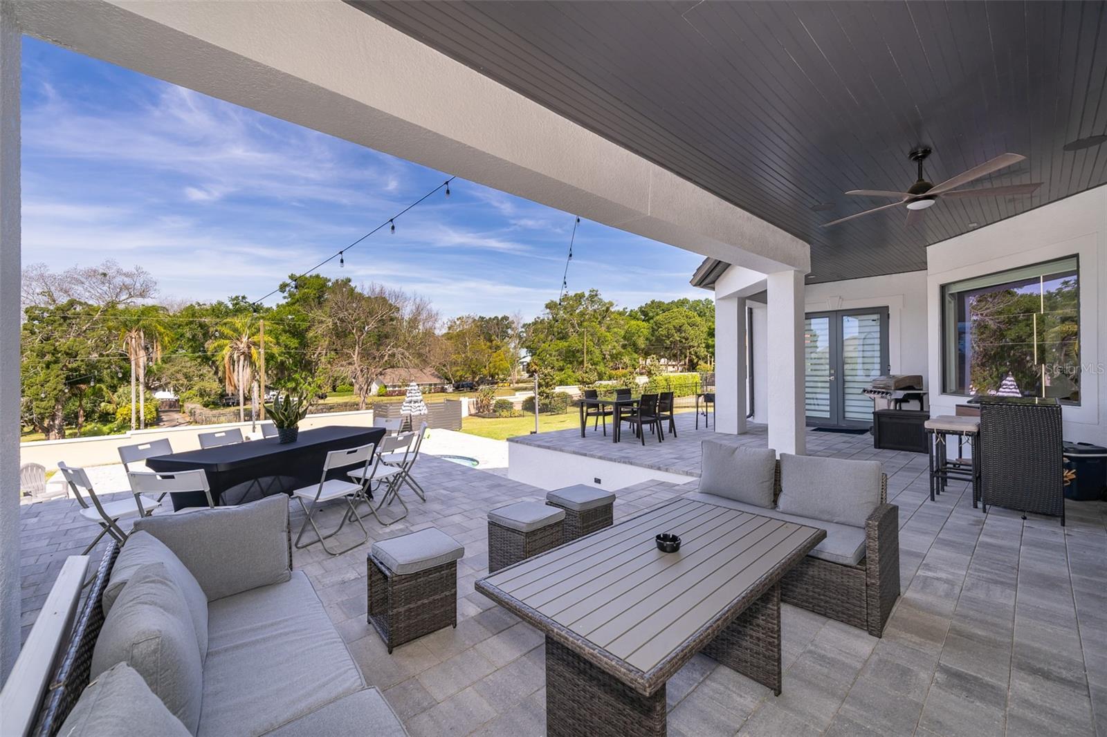 HARBOR ISLE - Residential