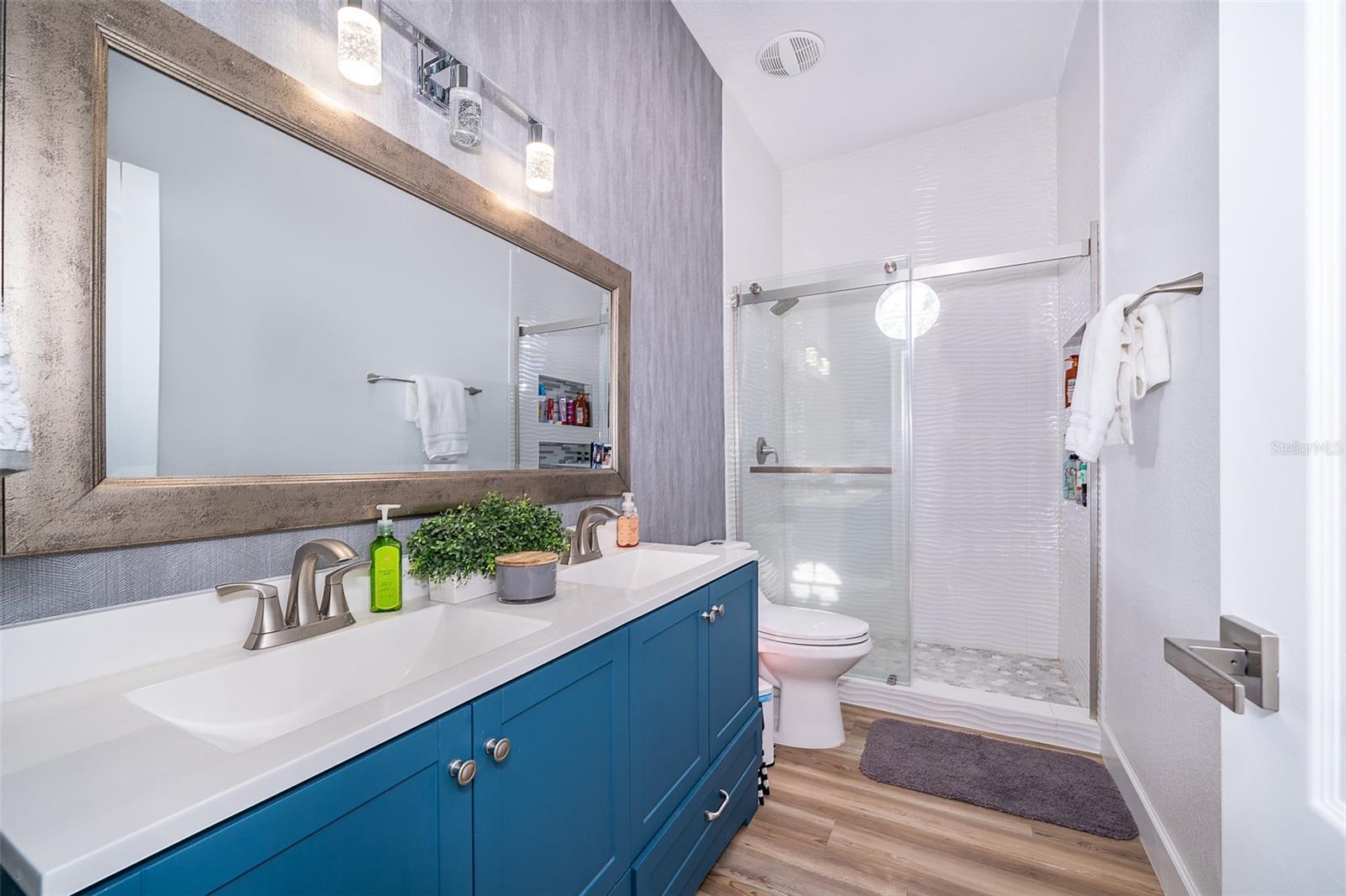 HARBOR ISLE - Residential