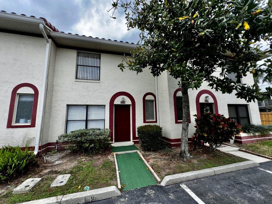 2-bedroom 1.5 bath Hidden Creek Townhome!
OWNER OFFERING A $500 DISCOUNT OFF OF SECOND MONTHS RENT! 2-bedroom 1.5 bath Hidden Creek Townhome features TILE and LAMINATE flooring throughout, GRANITE KITCHEN COUNTERTOPS, upgraded appliances and fixtures, eat -in kitchen and a fenced patio! Hidden Creek has gated access, and 2 community pools! GREAT LOCATION near SR 408, Orlando International Airport, downtown Orlando, and UCF! Renters Insurance Required