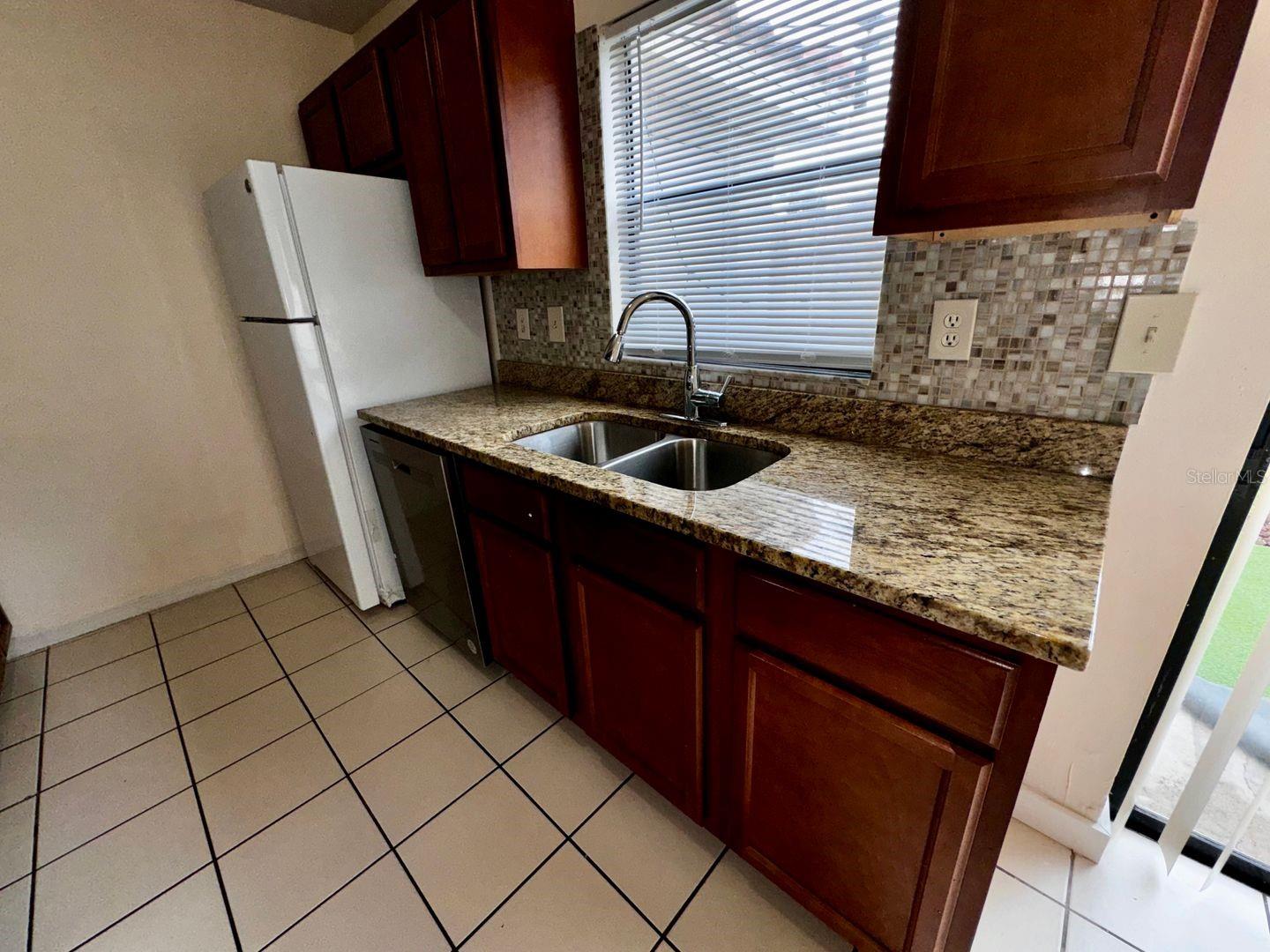 HIDDEN CREEK CONDO PH 09 - Residential Lease