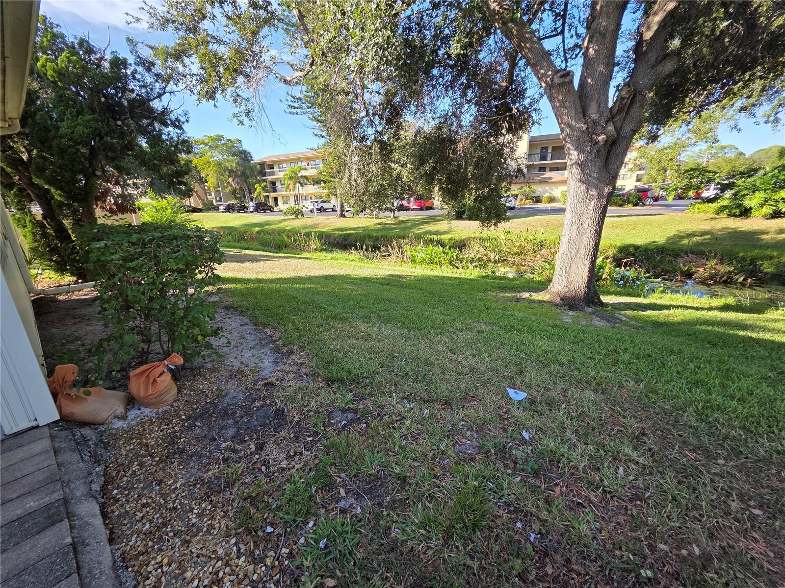 390 301 BOULEVARD W 28D