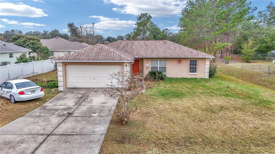 Don’t miss this exciting opportunity in Ocala’s desirable Hemlock Terrace Course area! This home offers a versatile layout with plenty of space to make it your own. Tucked away on a quiet street yet conveniently located near shopping, dining, medical facilities, and major roadways, the location truly delivers. Whether you’re searching for a primary residence, seasonal retreat, or investment opportunity, this property is full of potential and ready for its next chapter. Priced to sell—schedule your private showing today!