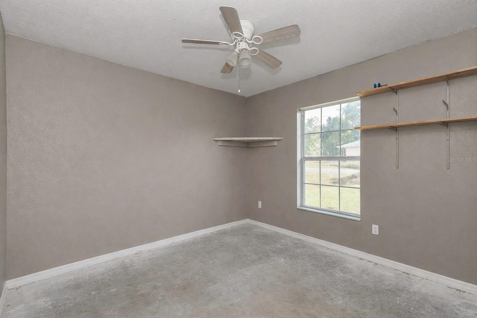 SILVER SPGS SHORES UN 21 - Residential