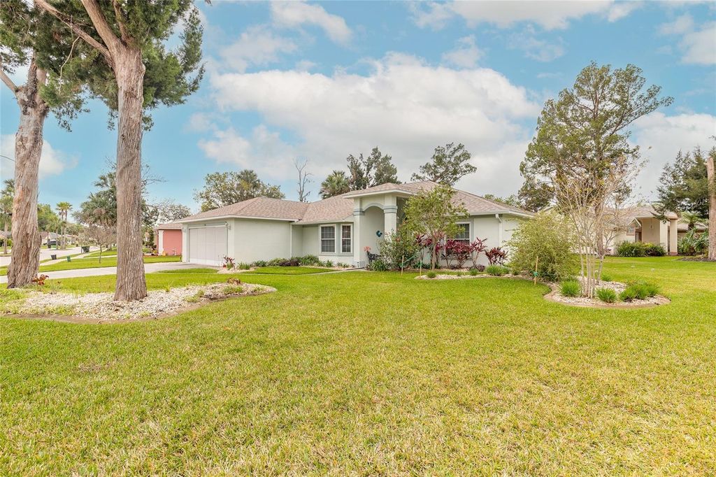 Photo of 134 Deskin Drive, South Daytona, FL 32119 (MLS # V4945524)