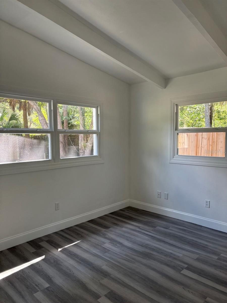 HIGHLAND COURT MANOR - Residential