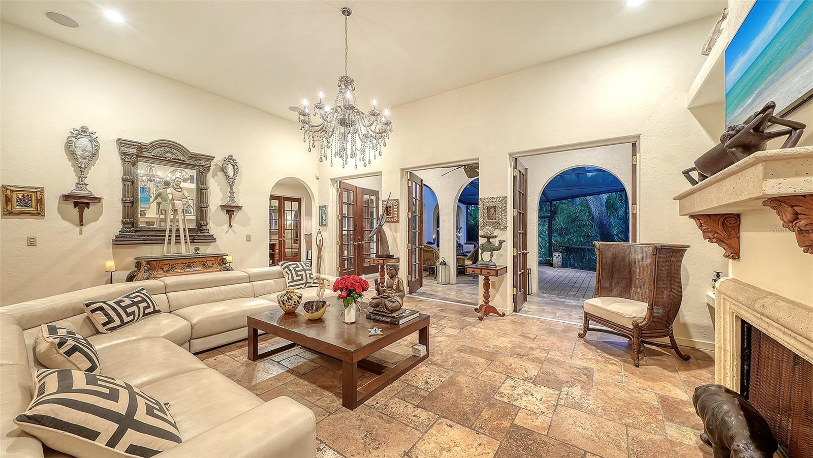OLD OAKS - Residential