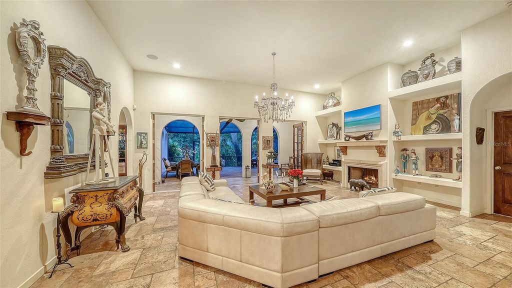 Photo of 922 Indian Beach Drive, Sarasota, FL 34234 (MLS # A4689749)