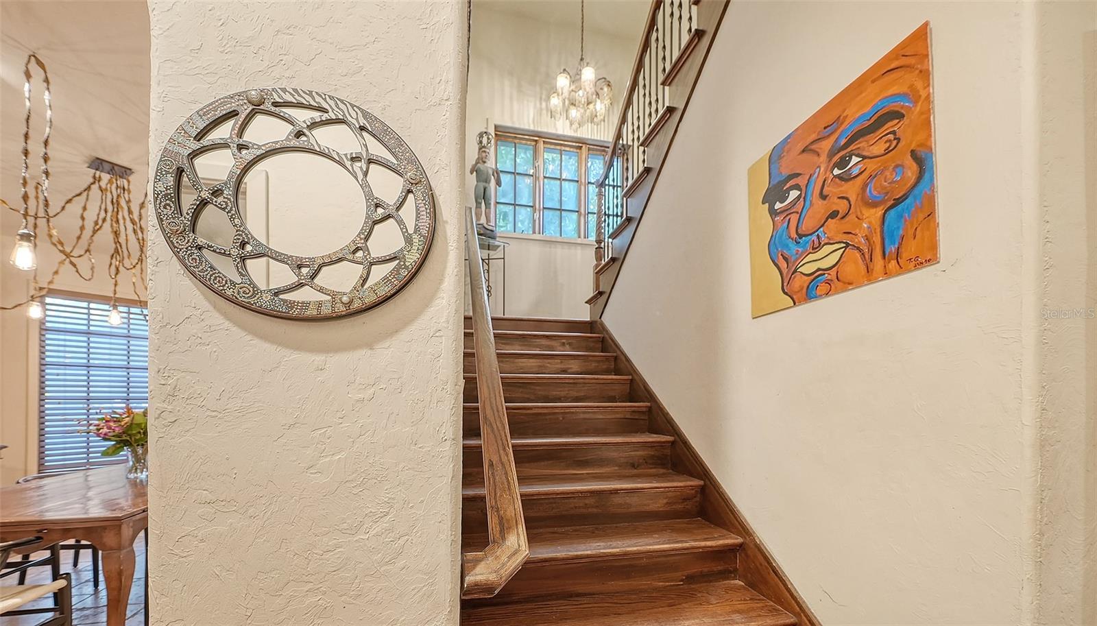 OLD OAKS - Residential