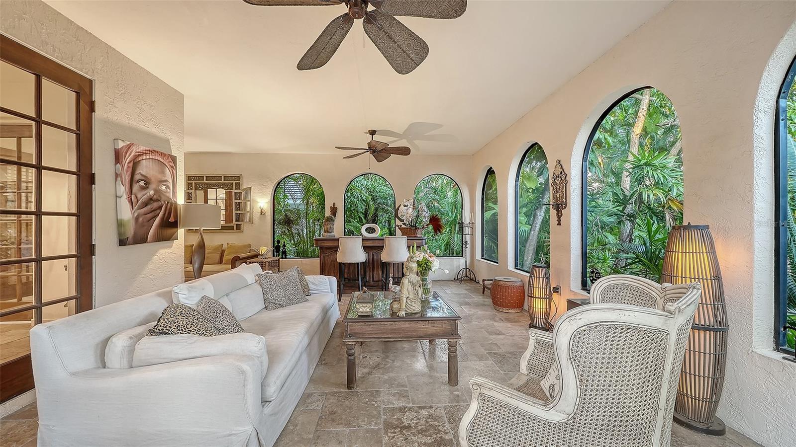 OLD OAKS - Residential