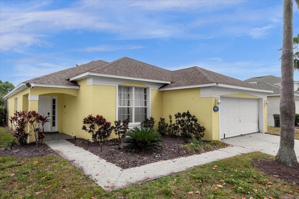 Photo of 217 Holborn Loop, Davenport, FL 33897 (MLS # O6309466)