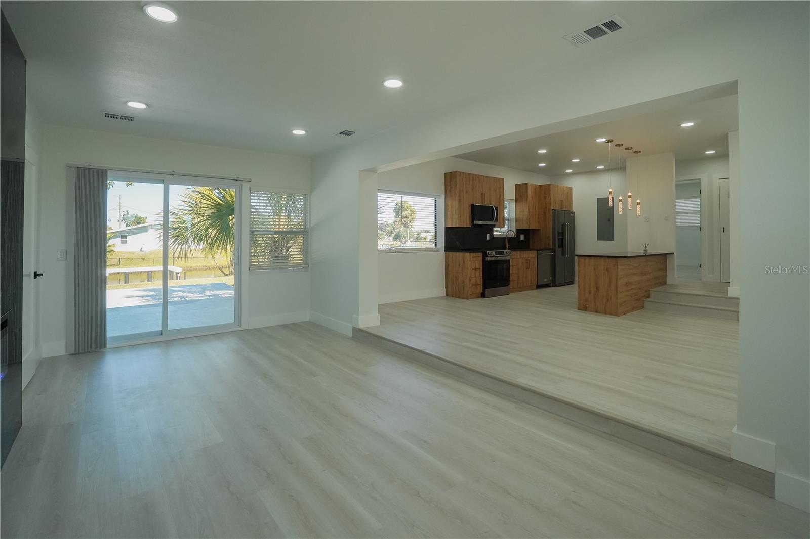 PORT CHARLOTTE SUB 13 - Residential Lease