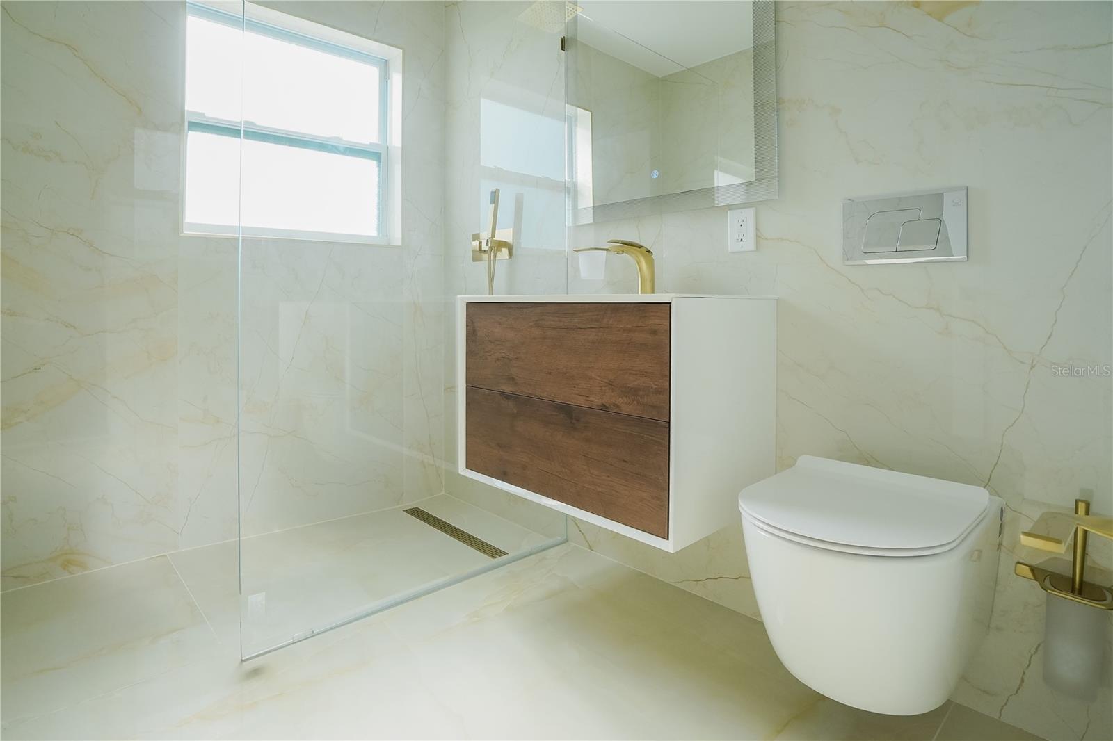 PORT CHARLOTTE SUB 13 - Residential Lease