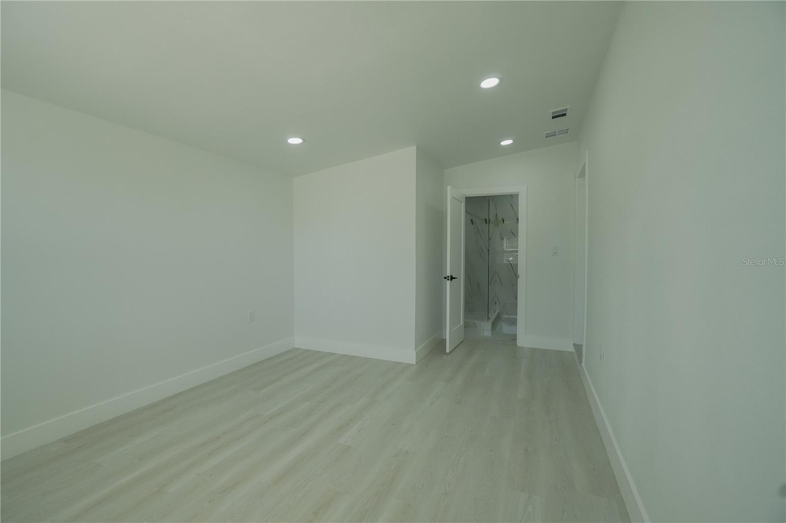 PORT CHARLOTTE SUB 13 - Residential Lease