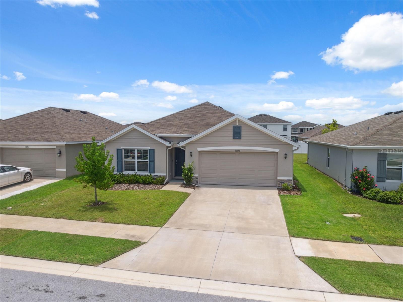 BARRINGTON/STERLING HILL - Residential