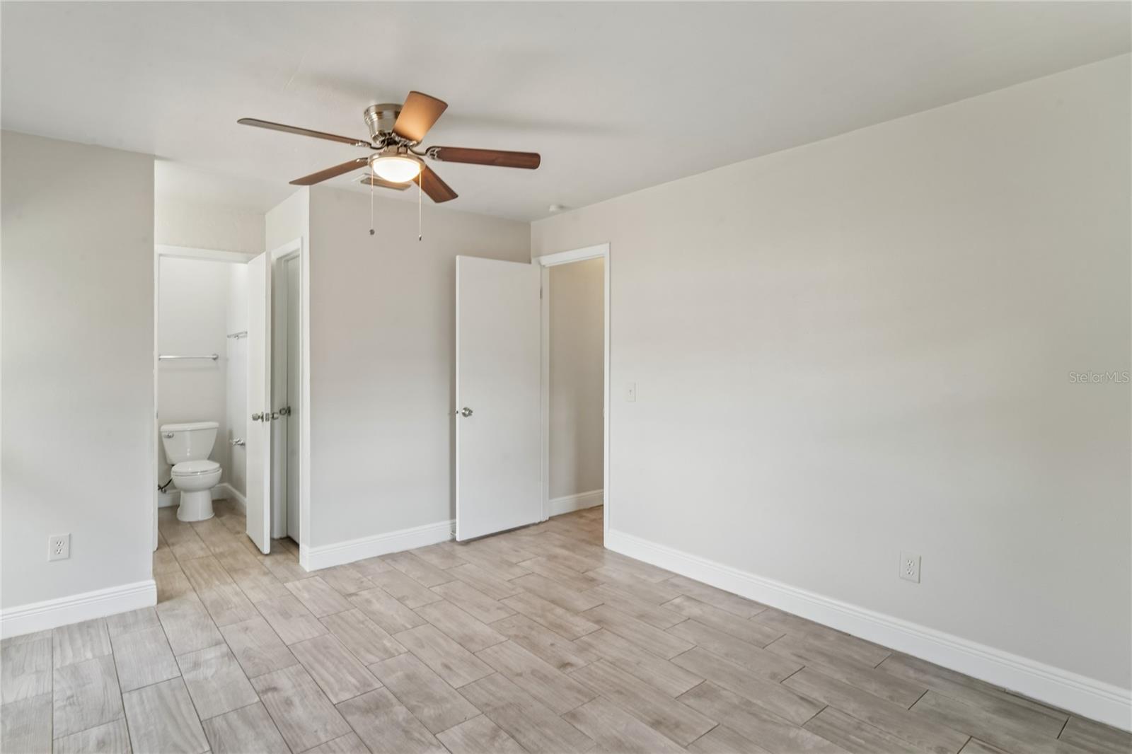 BARRINGTON SUB UNIT A - Residential