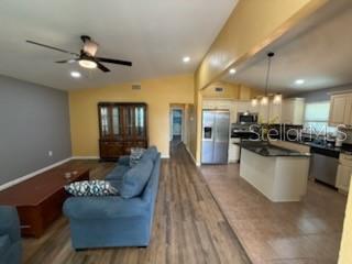 OSPREY PARK 2 - Residential Lease