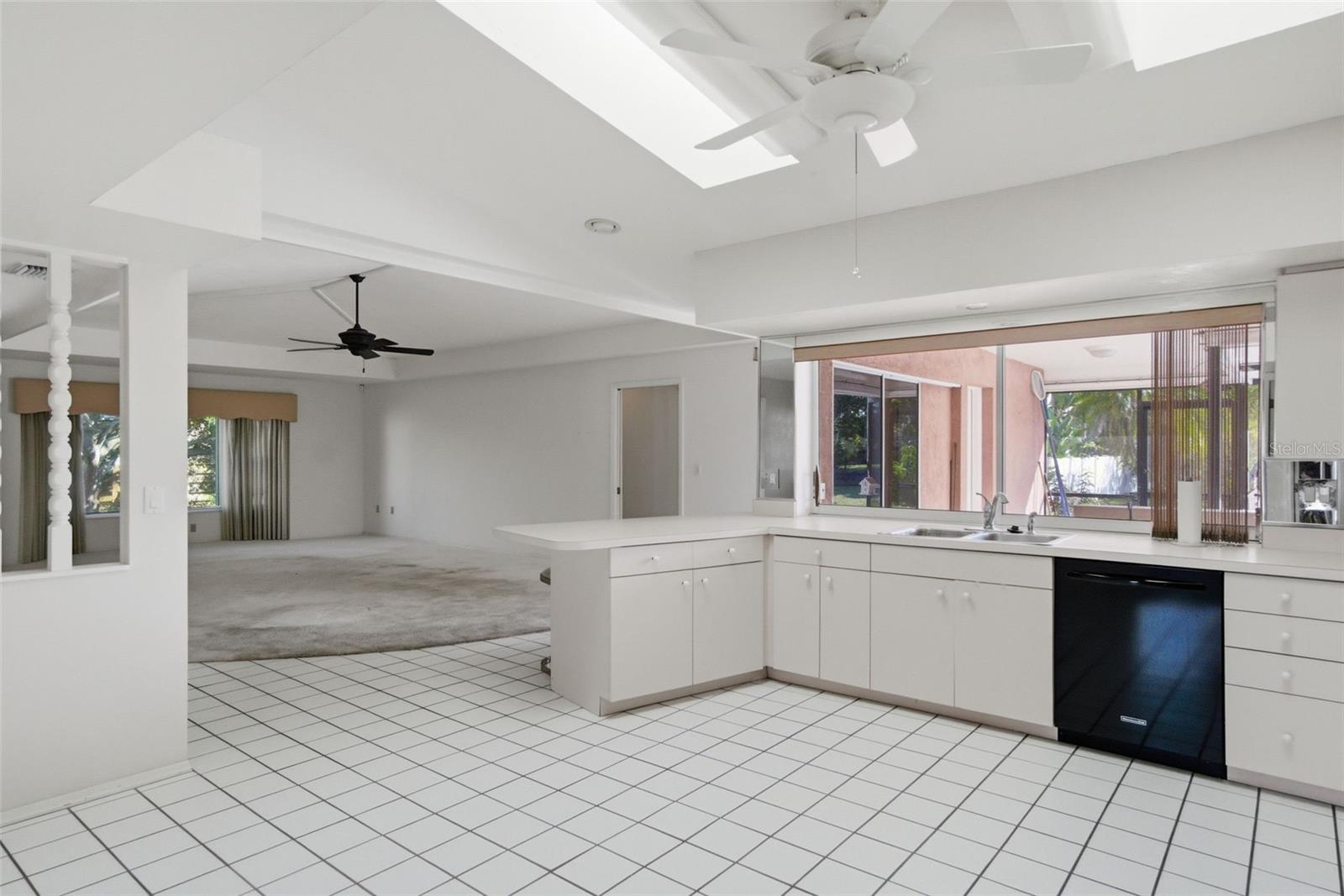 PALMA SOLA WOODS II - Residential