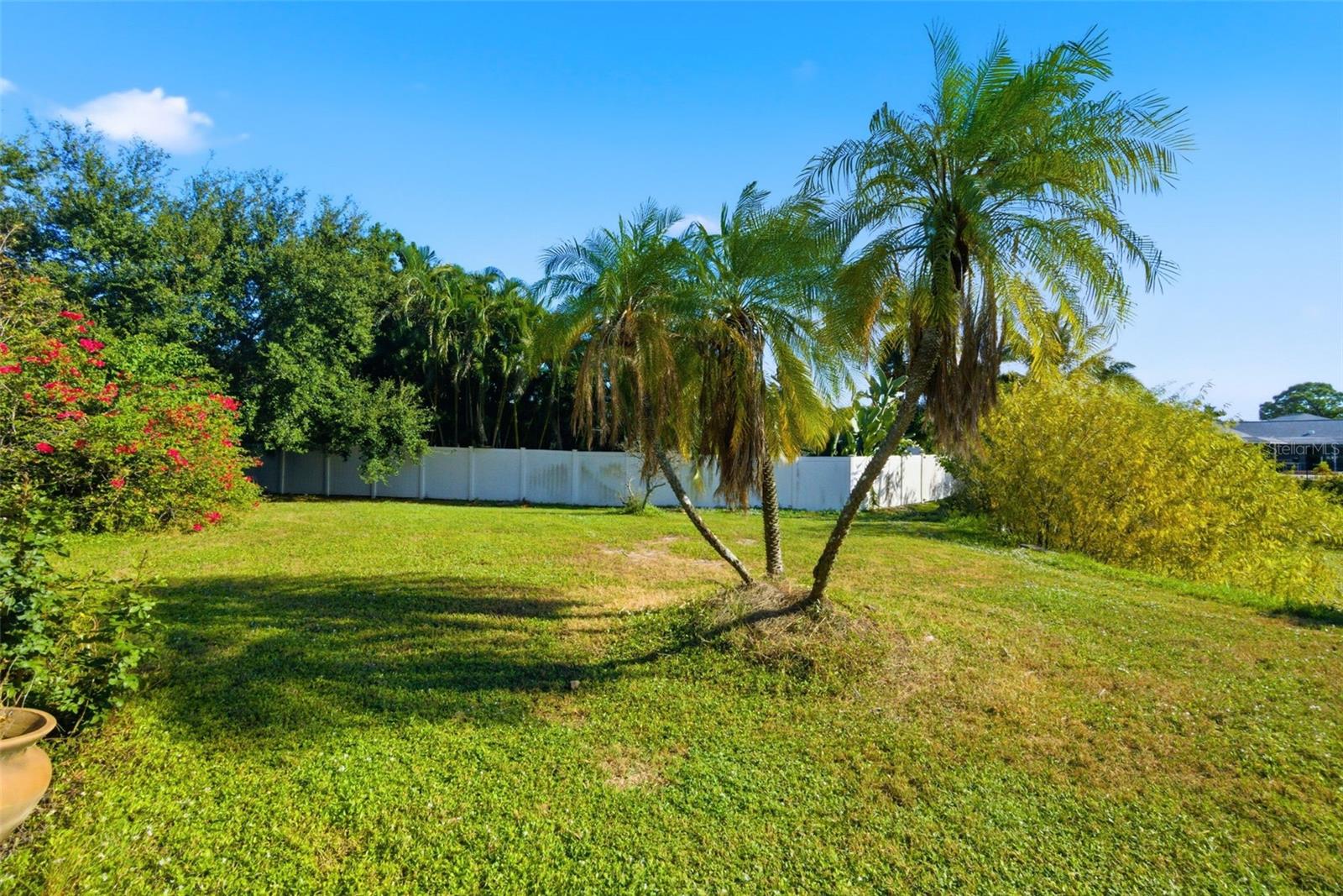 PALMA SOLA WOODS II - Residential