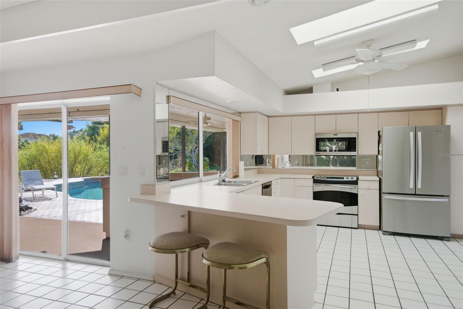 PALMA SOLA WOODS II - Residential