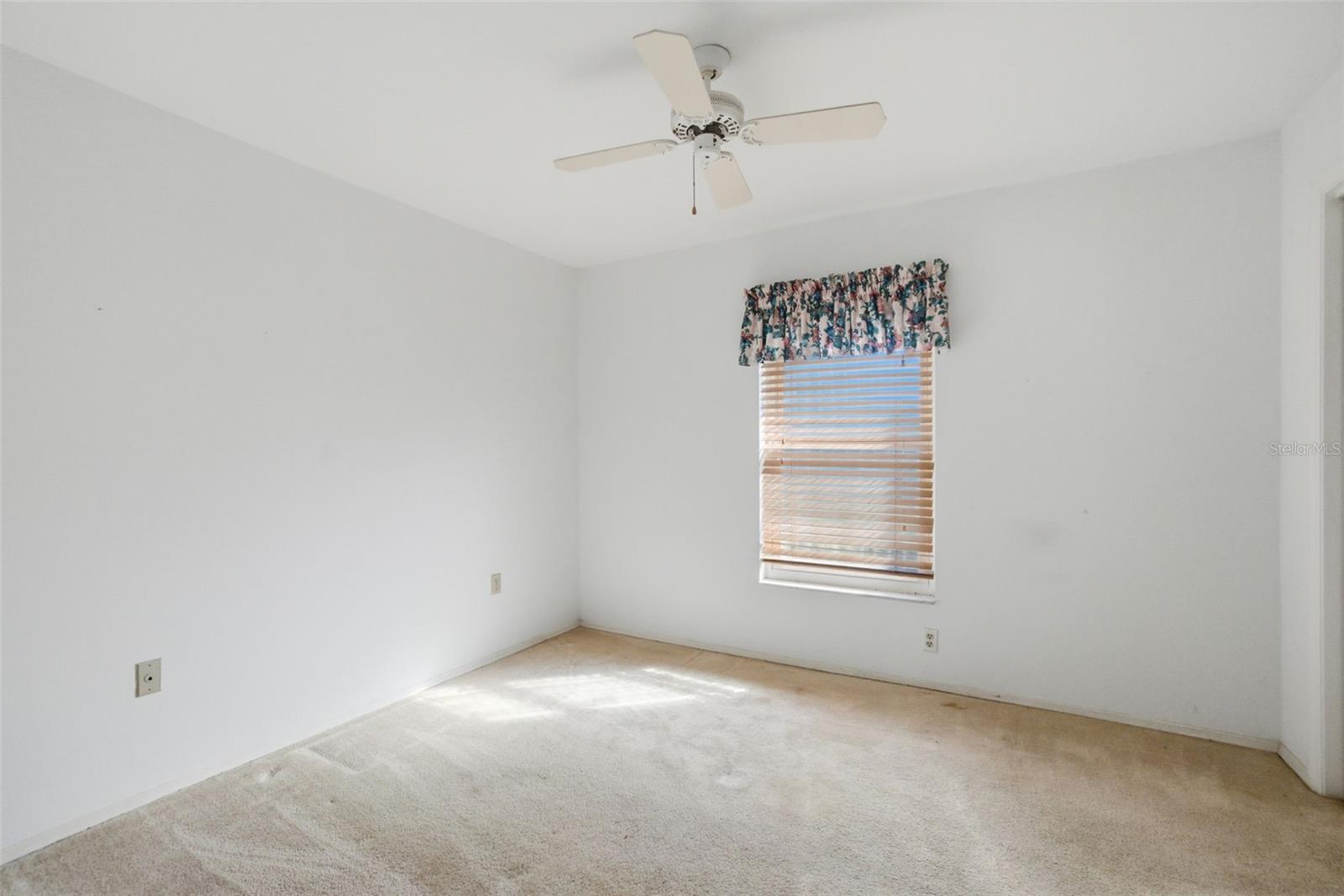 PALMA SOLA WOODS II - Residential