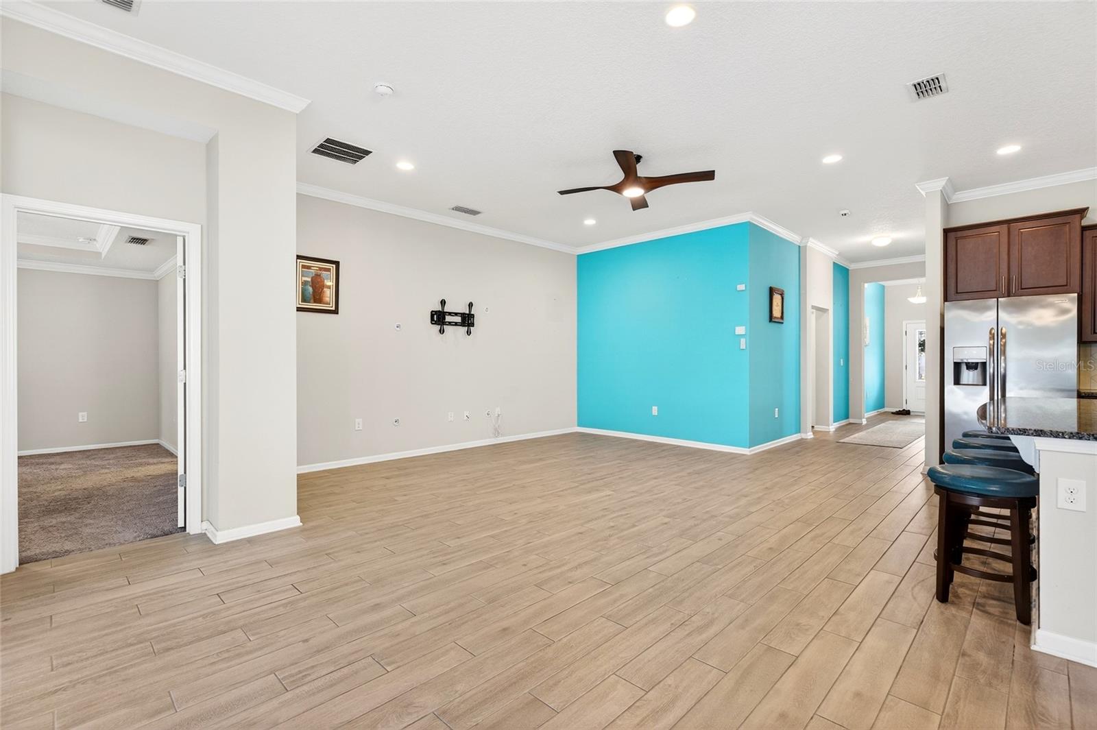 GRAND LNDGS-PH 38 - Residential