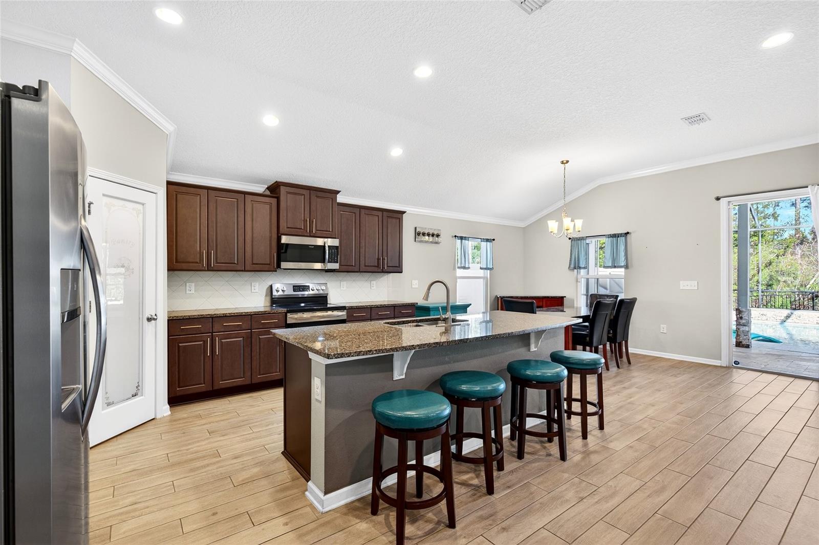 GRAND LNDGS-PH 38 - Residential