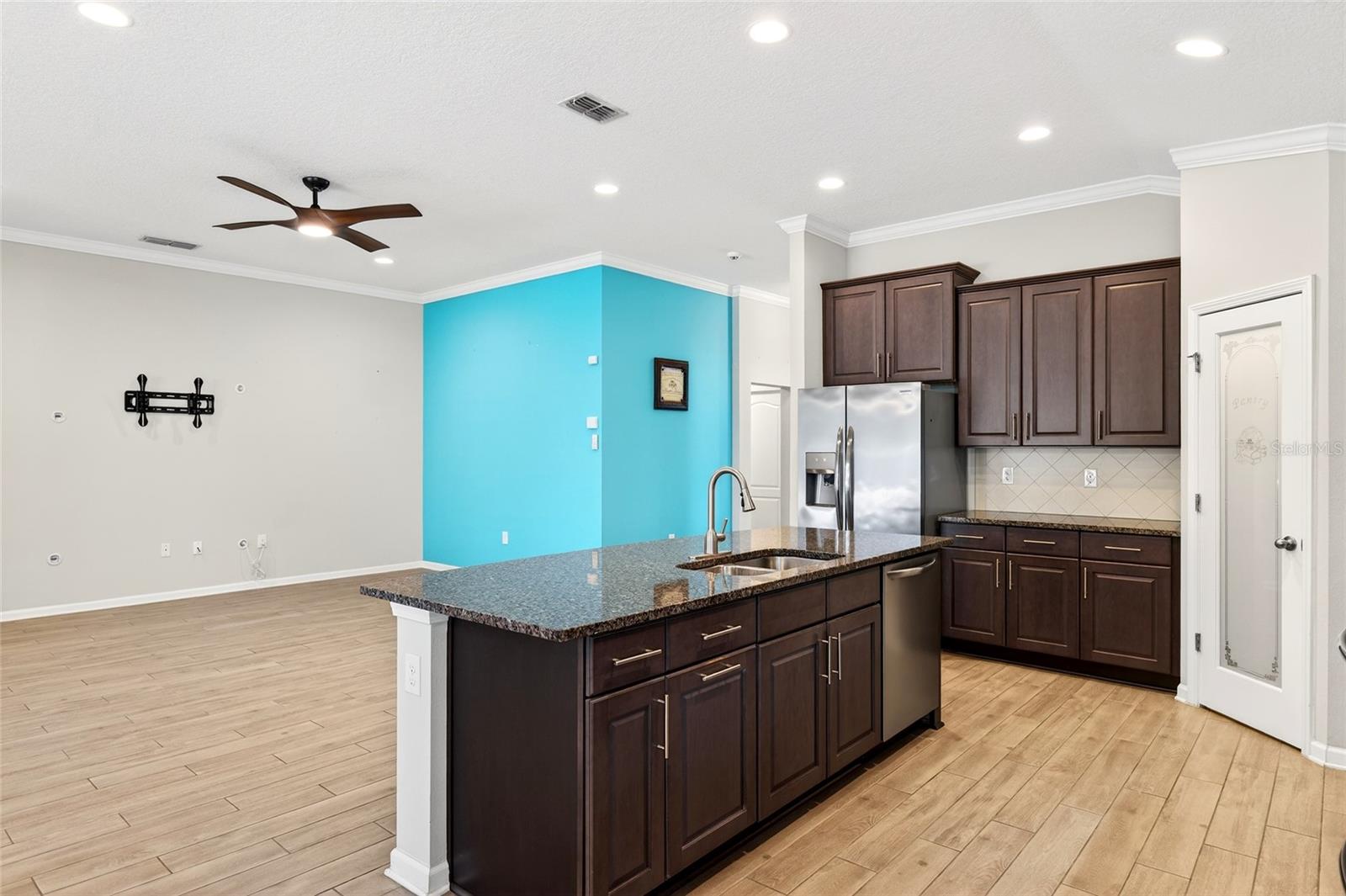 GRAND LNDGS-PH 38 - Residential