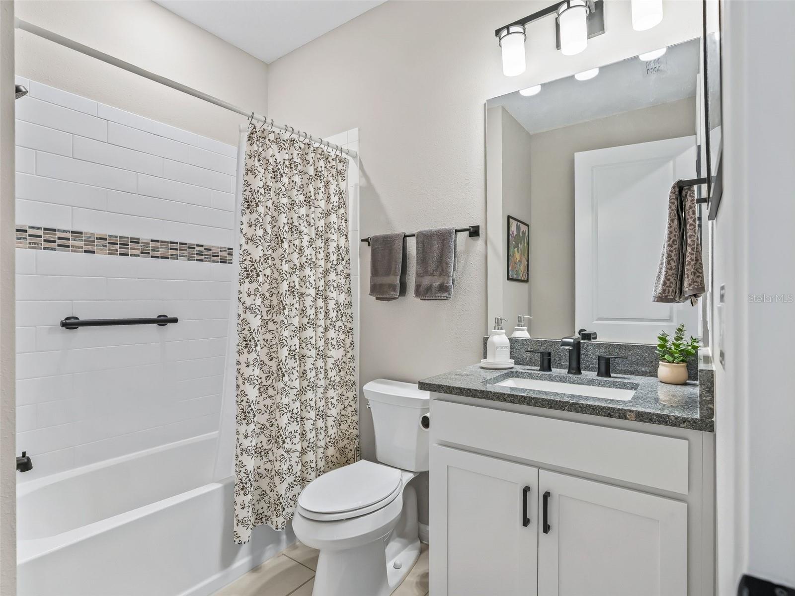 STONE CREEK, STONE CRK - Residential