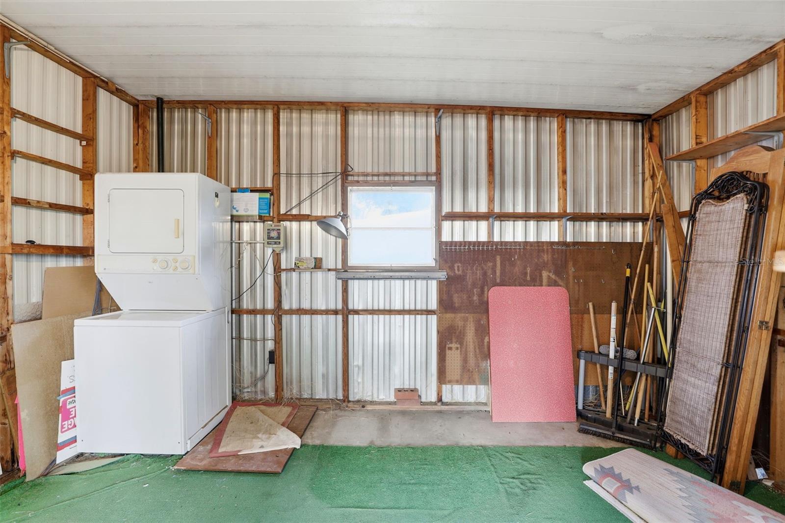 TAVARES LAKE FRANCES ESTATES - Residential