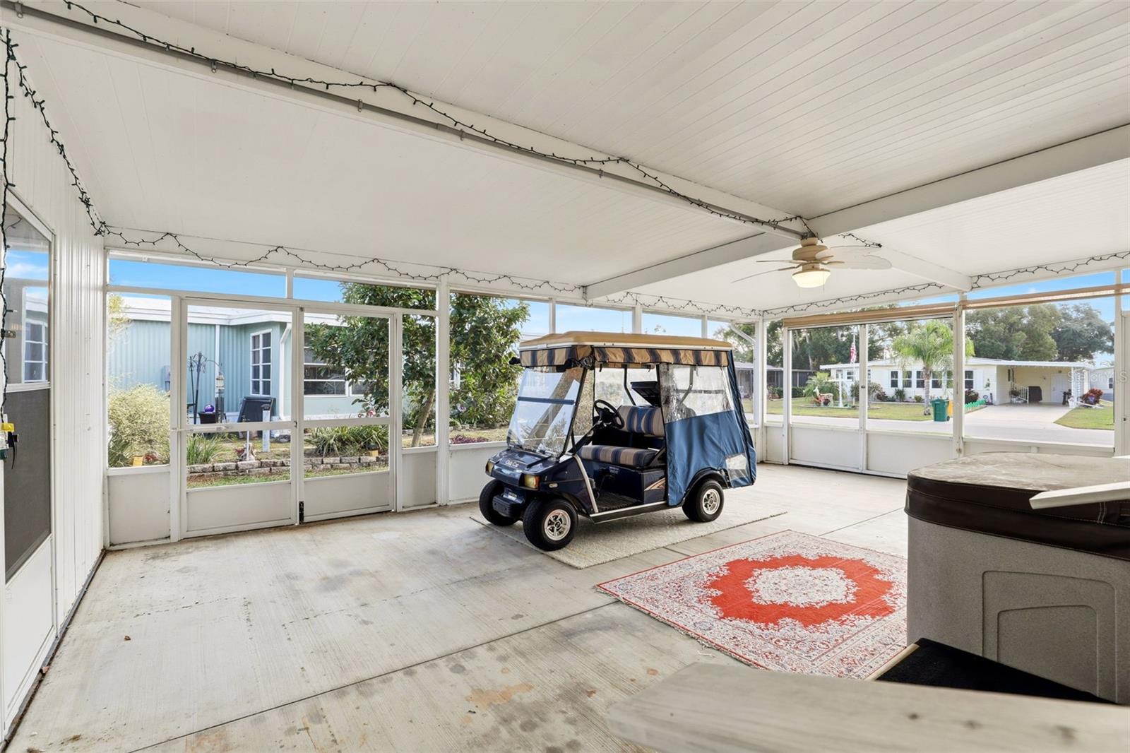 TAVARES LAKE FRANCES ESTATES - Residential