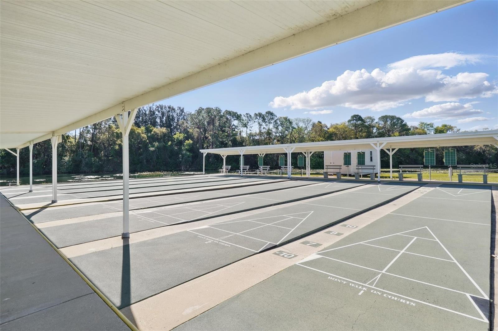 TAVARES LAKE FRANCES ESTATES - Residential