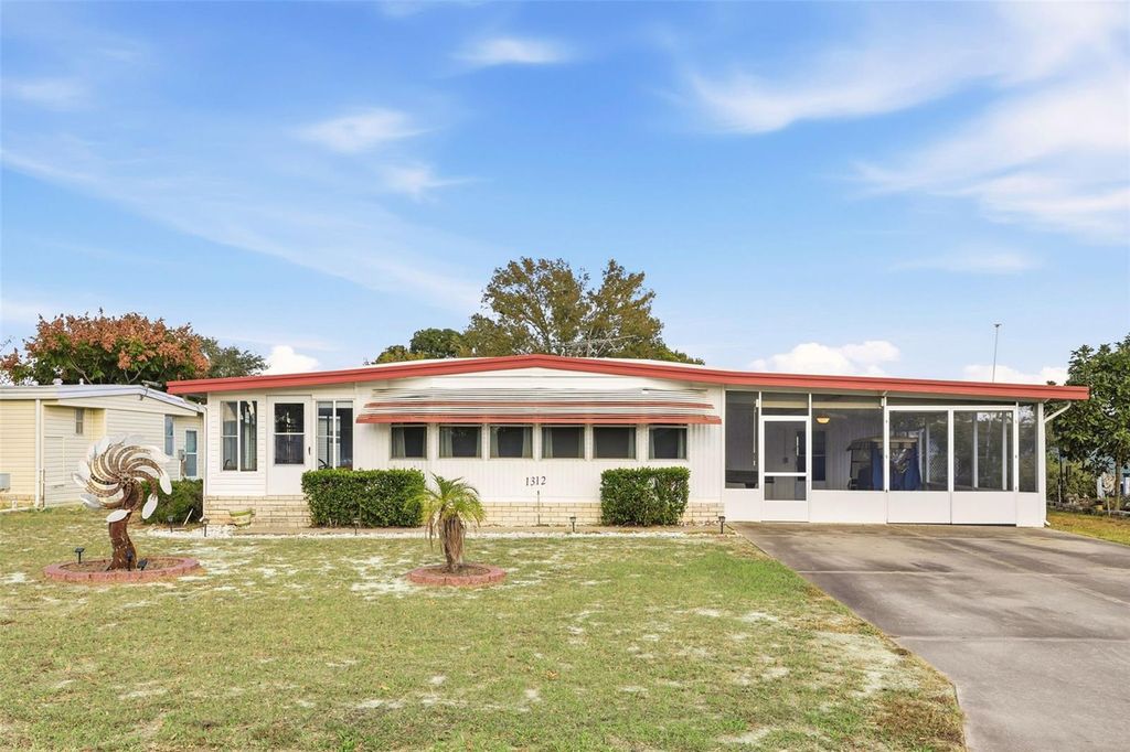 Photo of 1312 Apache Circle, Tavares, FL 32778 (MLS # O6363669)